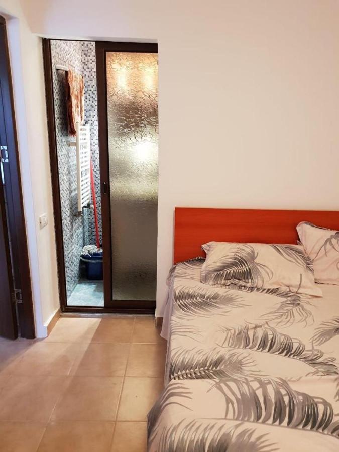 Apartament 2 Camere Tomis Nord Constanţa Buitenkant foto