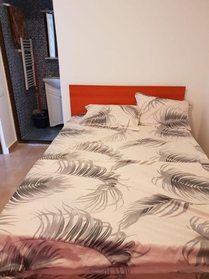 Apartament 2 Camere Tomis Nord Constanţa Buitenkant foto